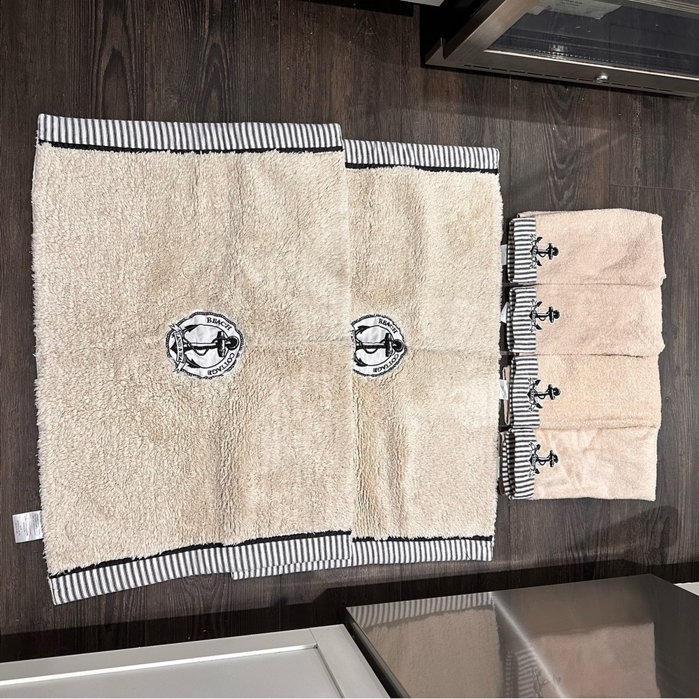 Nautical bathroom throw rug an matching hand towel set